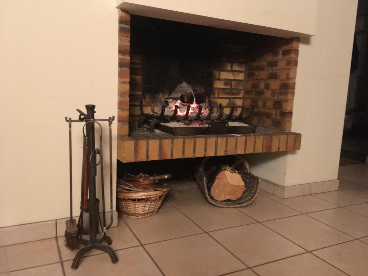 Maison Sur La Colline Cheminee Wifi Proche Thermes Aubin  外观 照片