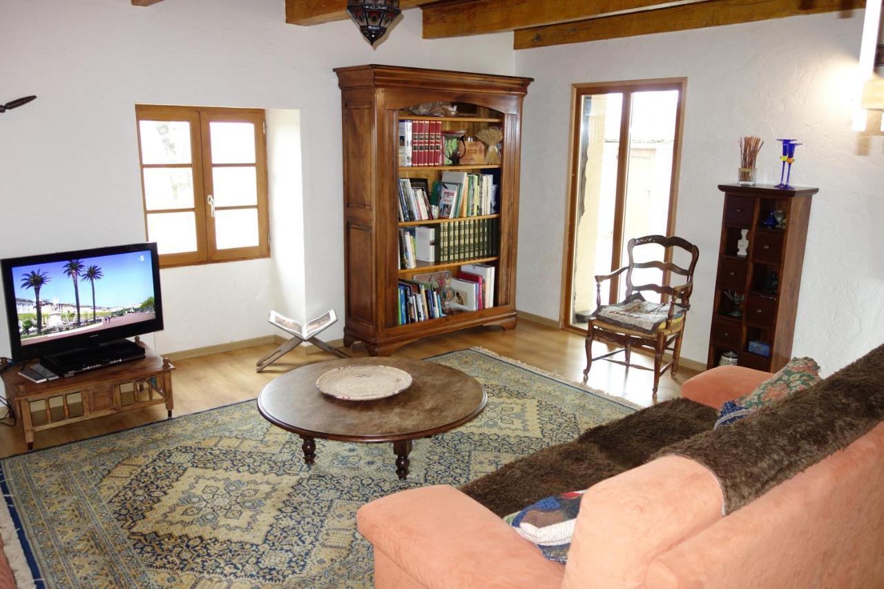 Maison Sur La Colline Cheminee Wifi Proche Thermes Aubin  外观 照片