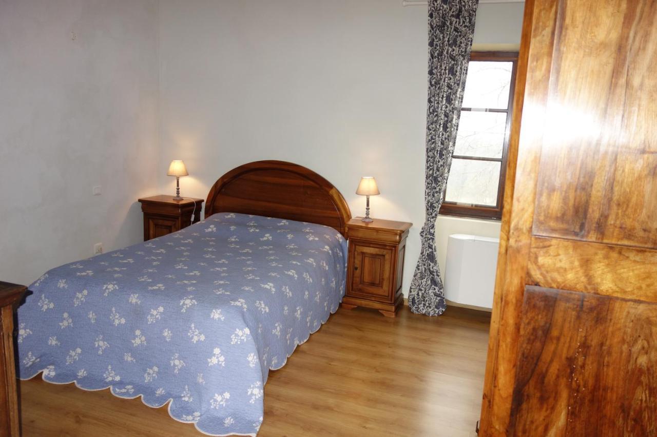 Maison Sur La Colline Cheminee Wifi Proche Thermes Aubin  外观 照片