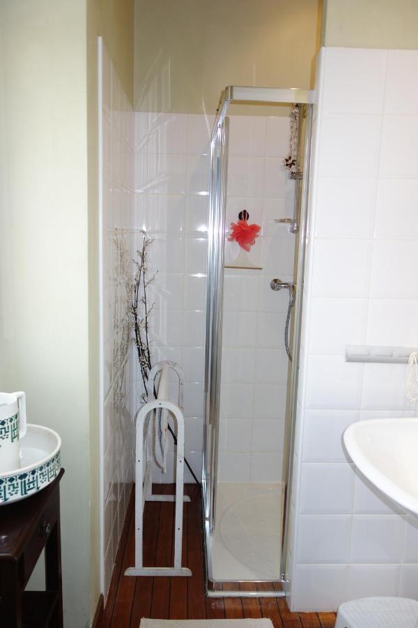 Maison Sur La Colline Cheminee Wifi Proche Thermes Aubin  外观 照片