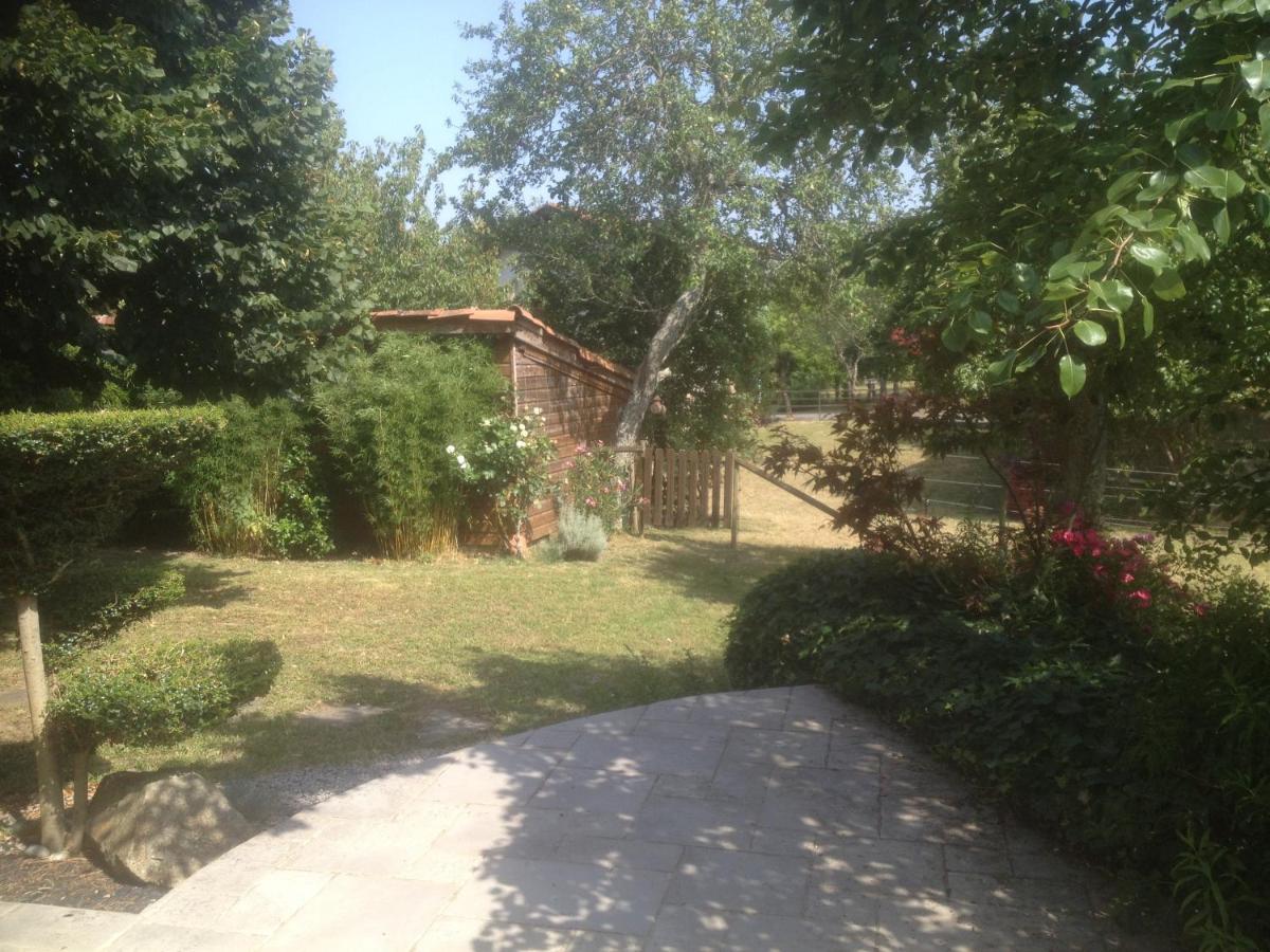 Maison Sur La Colline Cheminee Wifi Proche Thermes Aubin  外观 照片